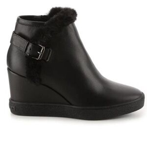 AQUATALIA WATERPROOF LEATHER CAMERON FUR TRIM WEDGE BOOTIES SIZE 9 EUC